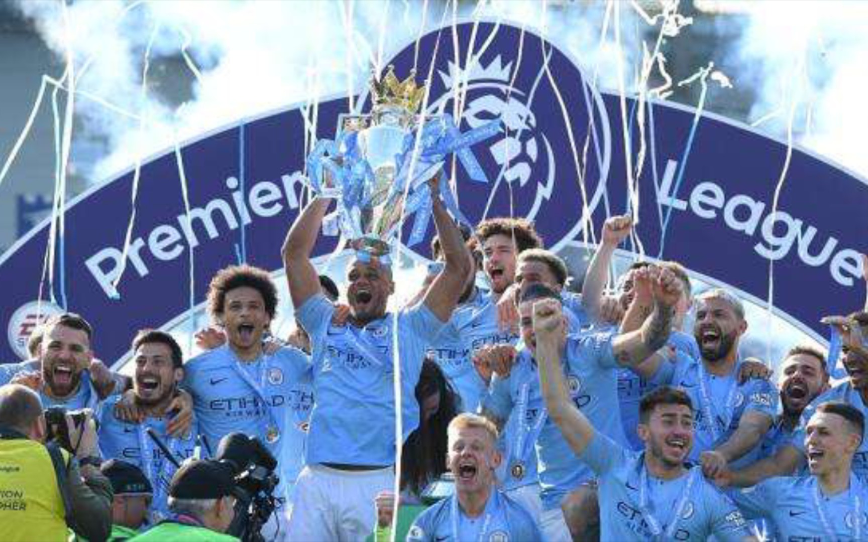 从承办全球 从承办全球